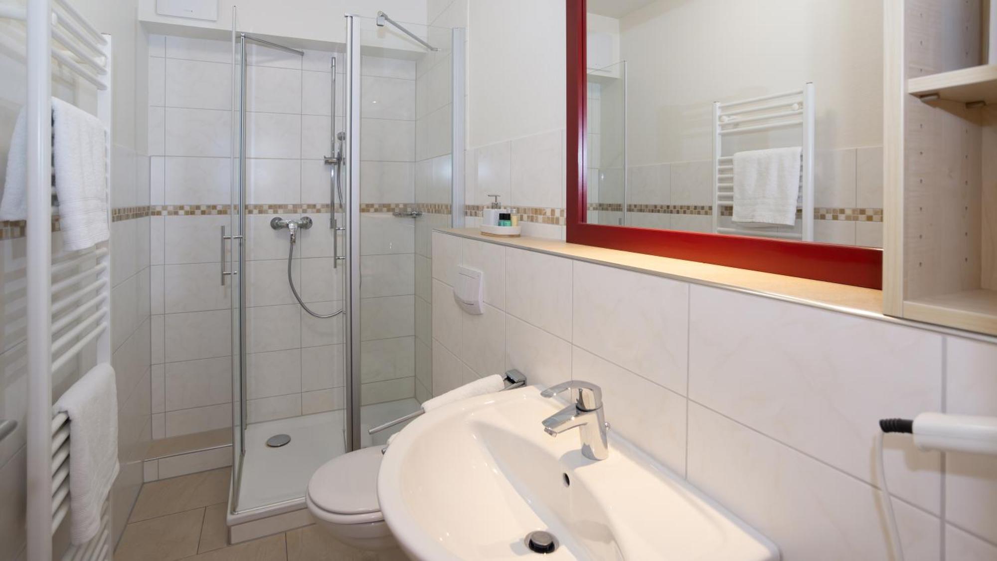 Erstay Dorsten Luaran gambar